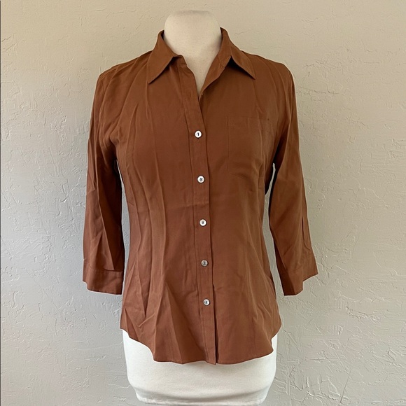 SilkLand Tops - Silkland button down shirt